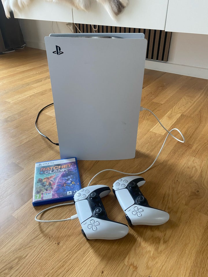 Playstation 5, God