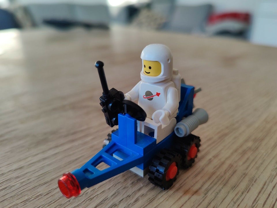 Lego Space Surface Rover