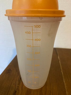 Tupperware Quick Shake