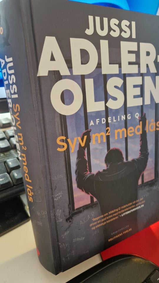 Syv m2 med lås, Jussi Adler-Olsen,