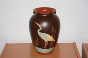 Keramik Vase i keramik med dekor og