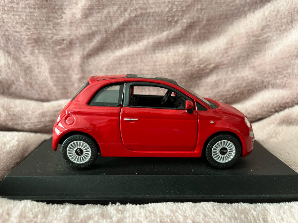 Modelbil, Fiat 500, skala Længde: