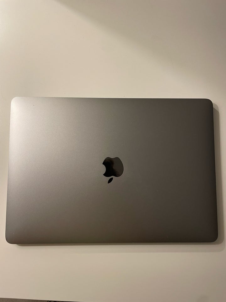 MacBook Pro, Macbook Pro 13-inch,