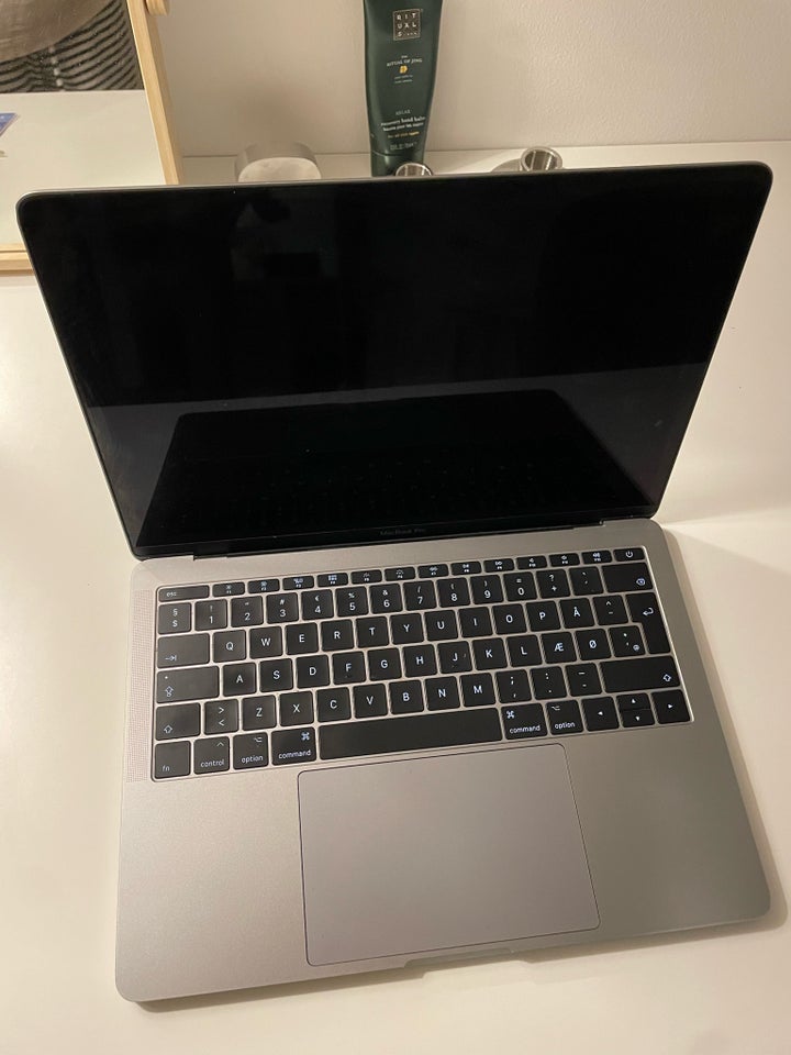 MacBook Pro, Macbook Pro 13-inch,