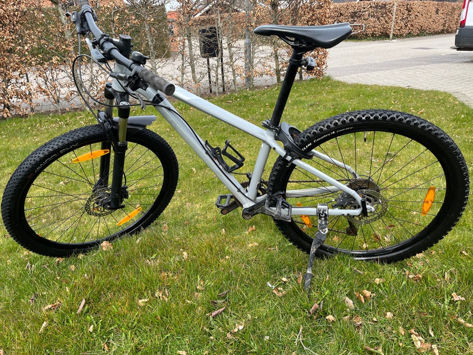 Trek X-caliber 8, hardtail, 27.5