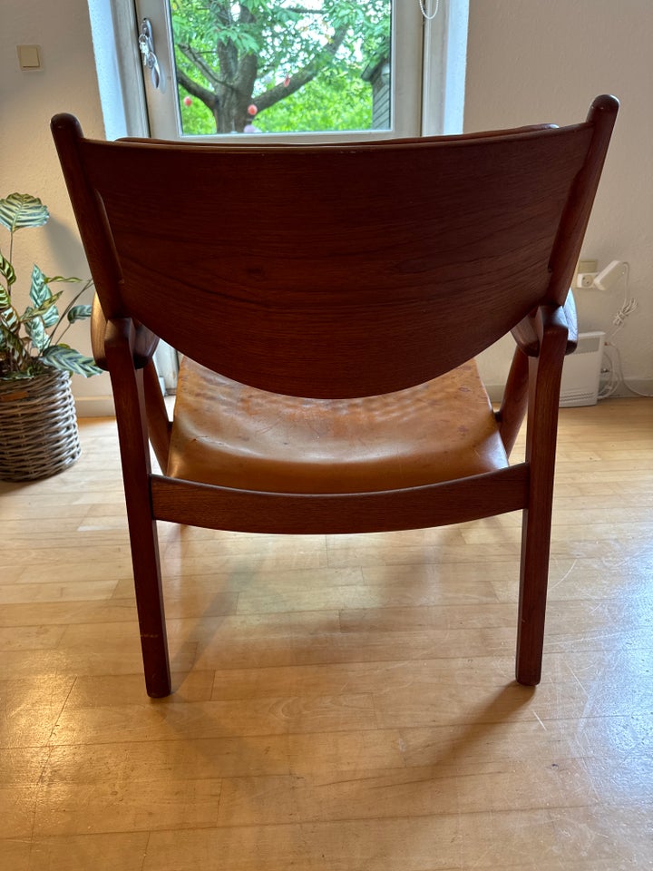 Hans J Wegner CH28 Lænestol