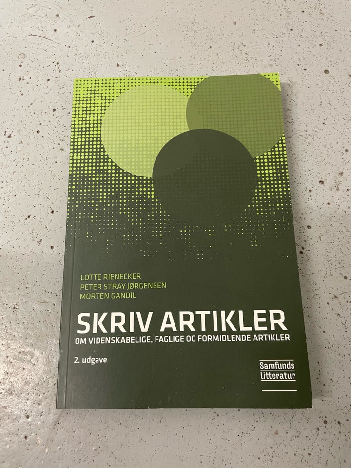 Skriv Artikler, Lotte rienecker,