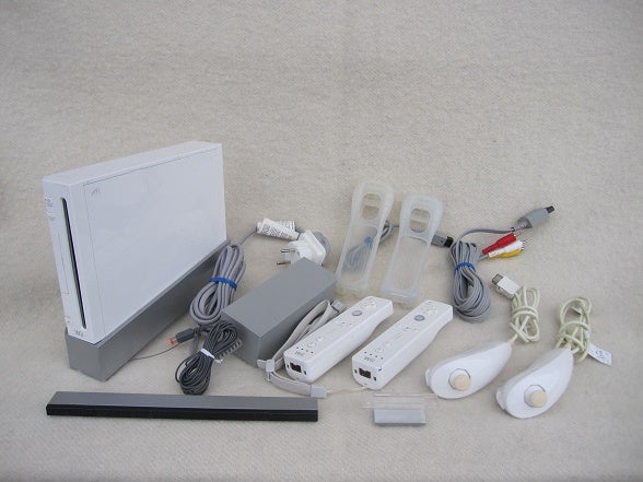 Nintendo Wii, Standard sæt "hvid"