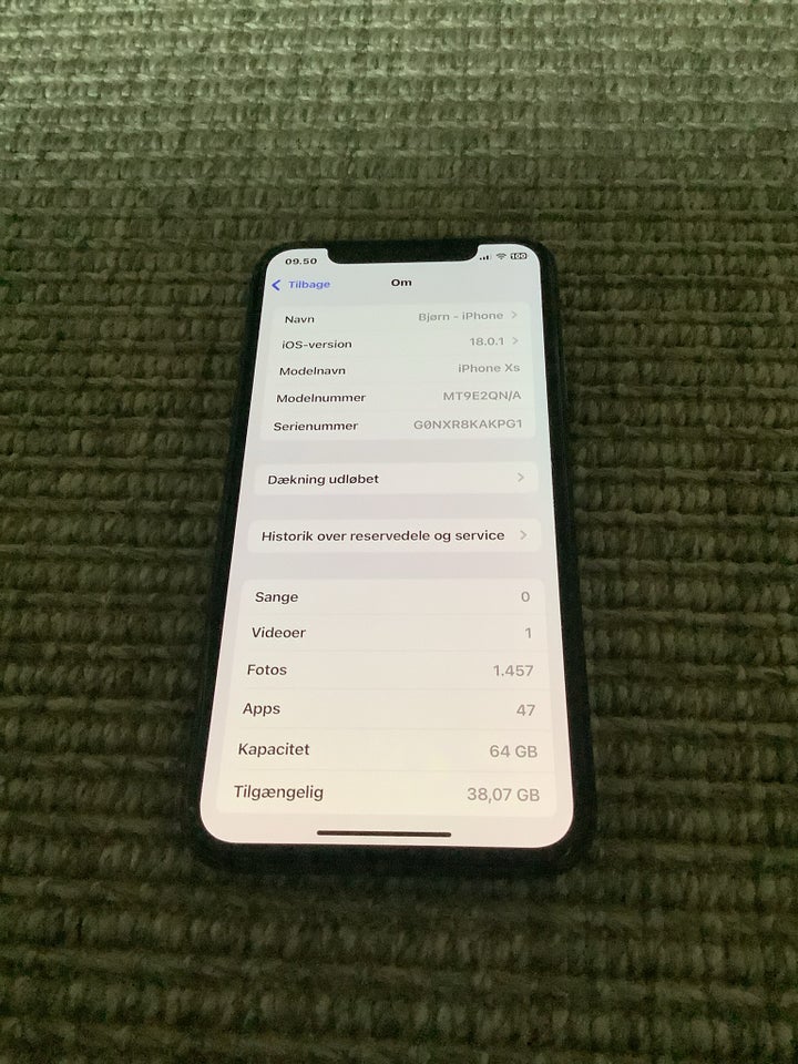 iPhone XS, 64 GB, sort