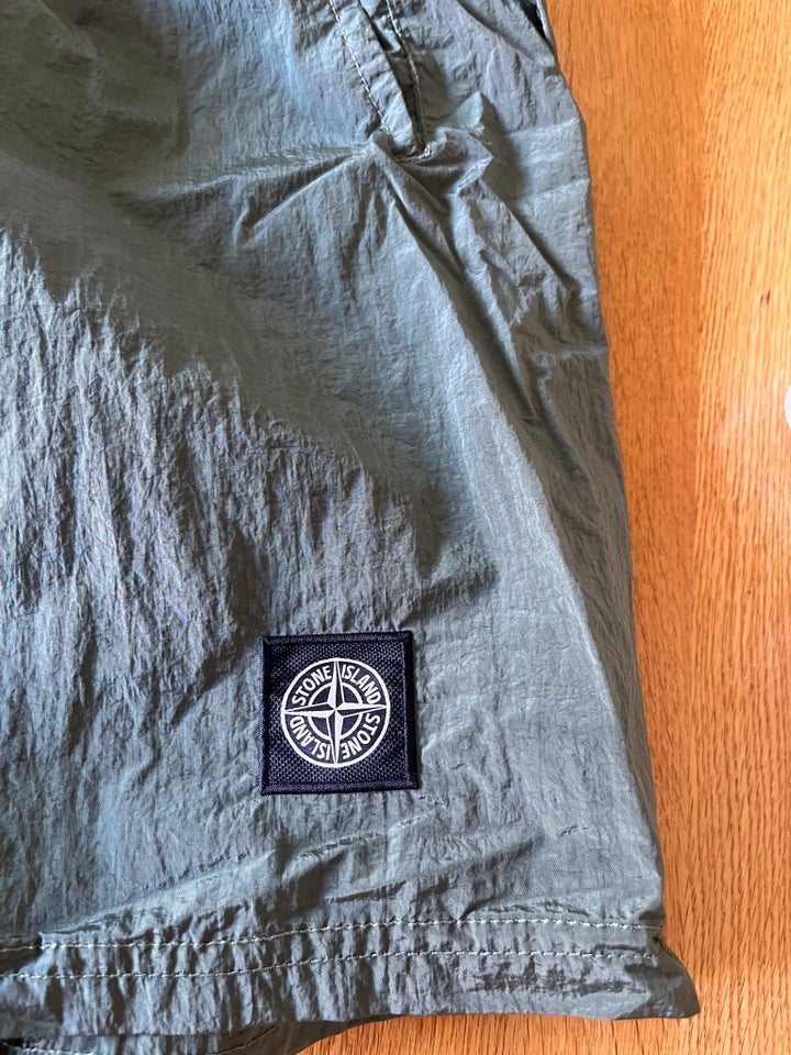 Shorts Stone Island str 29