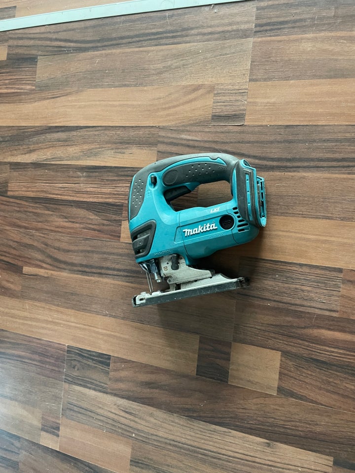 Stiksav, makita bjv180