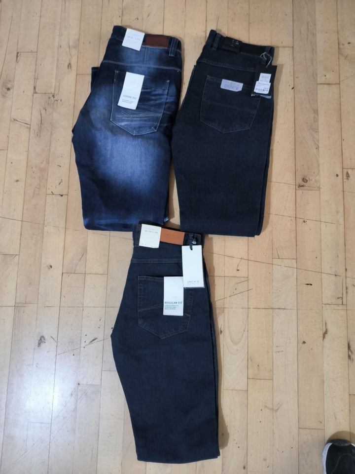 Jeans, Jacks, str. 31