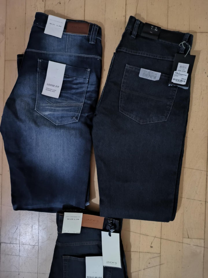 Jeans, Jacks, str. 31