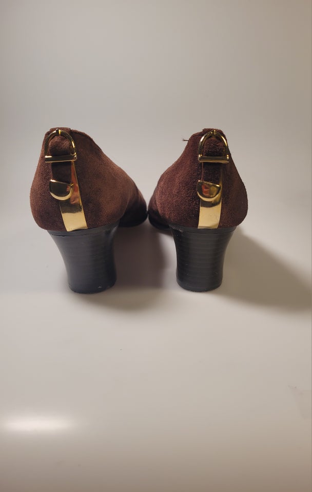 Pumps, str. 41, Nuance Boutique