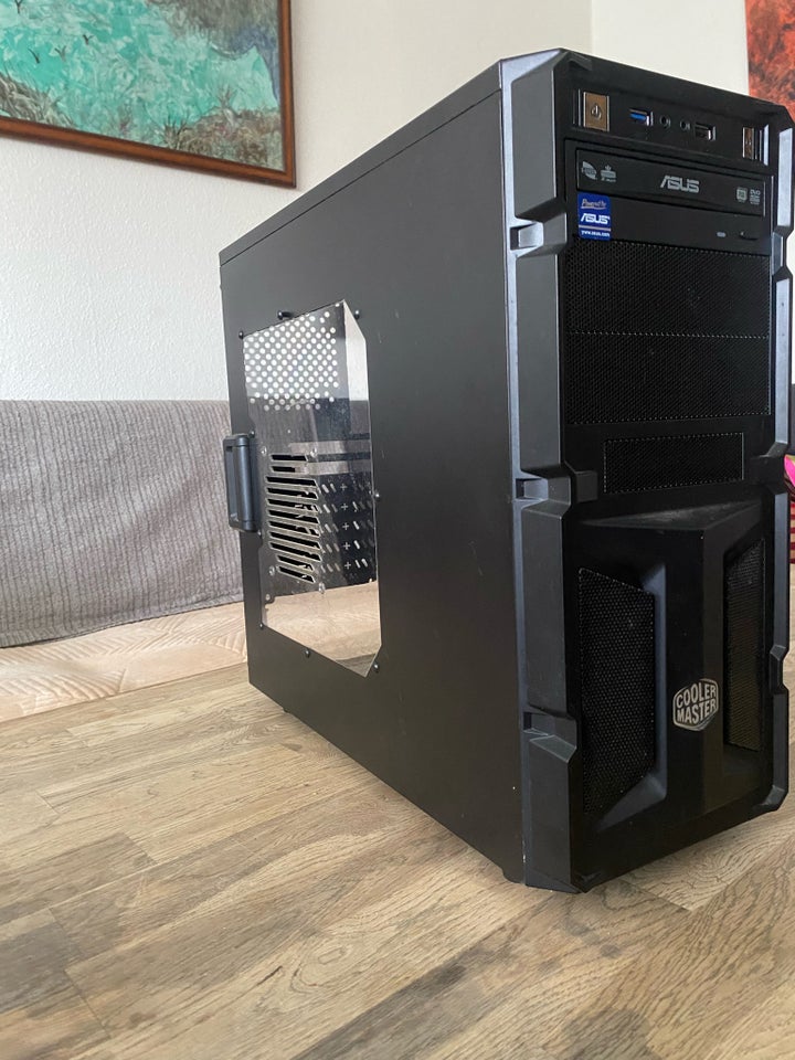 Kabinet, Cooler master k350, God