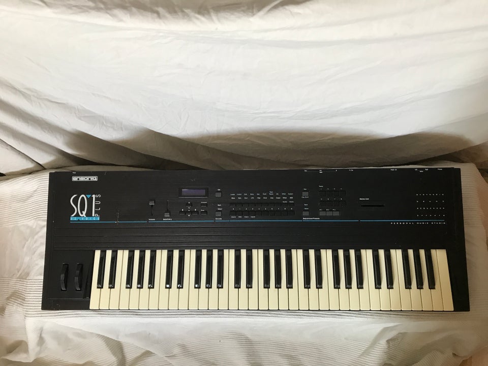 Groovebox Ensoniq Sq1 plus