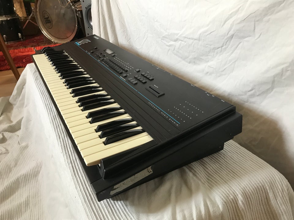 Groovebox Ensoniq Sq1 plus