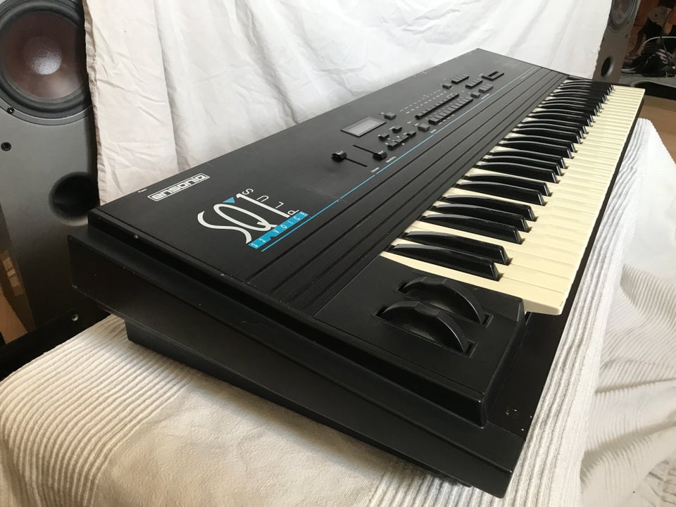 Groovebox Ensoniq Sq1 plus