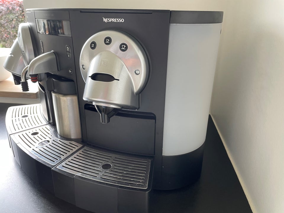 Nespresso Gemini 220 proff