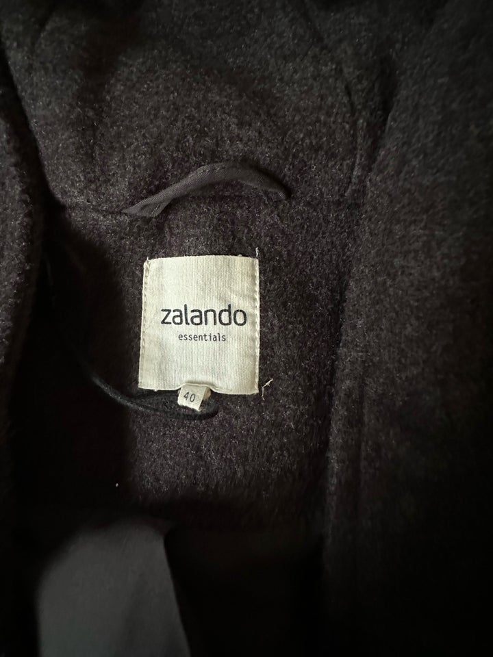 Frakke, str. 40, Zalando