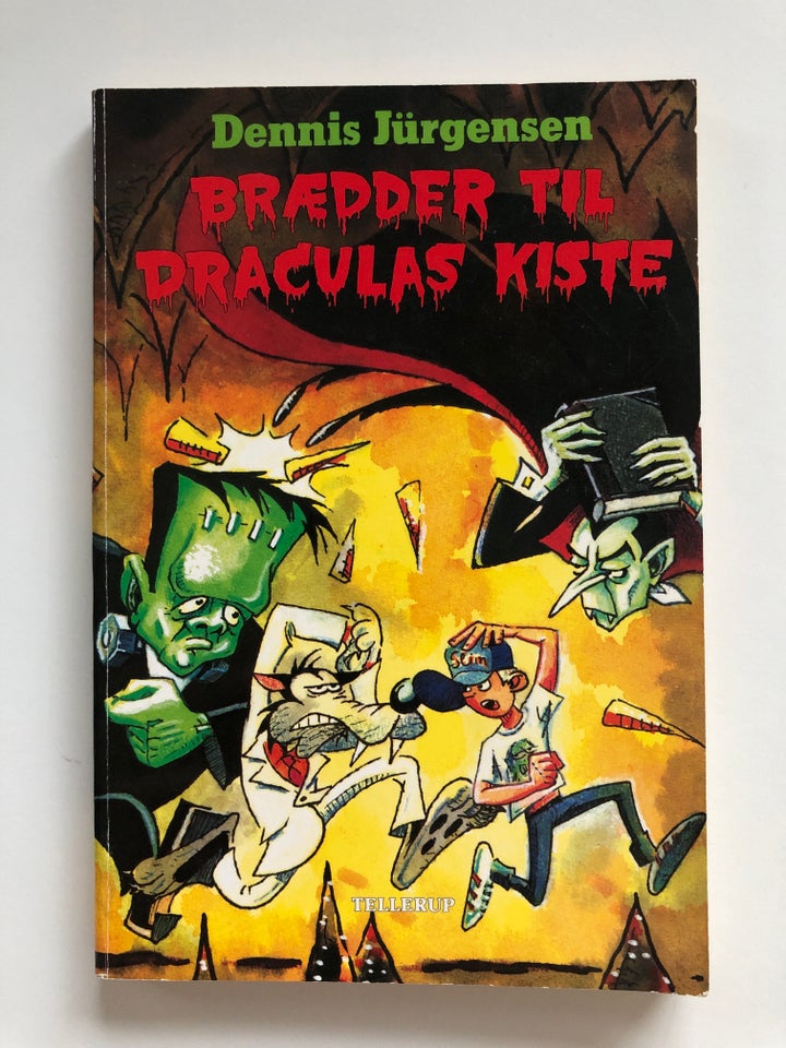 Brædder til Draculas Kiste, Dennis