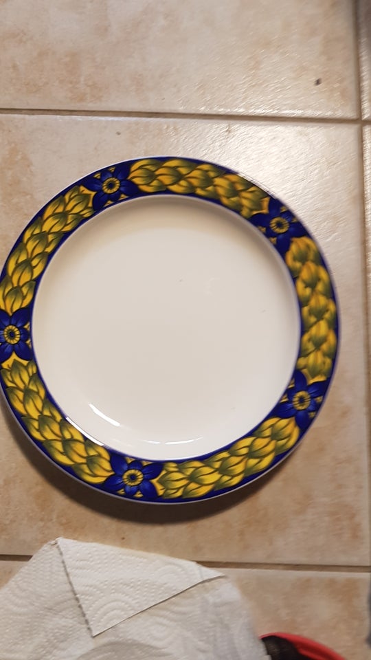 Porcelæn Frokost tallerken 22cm