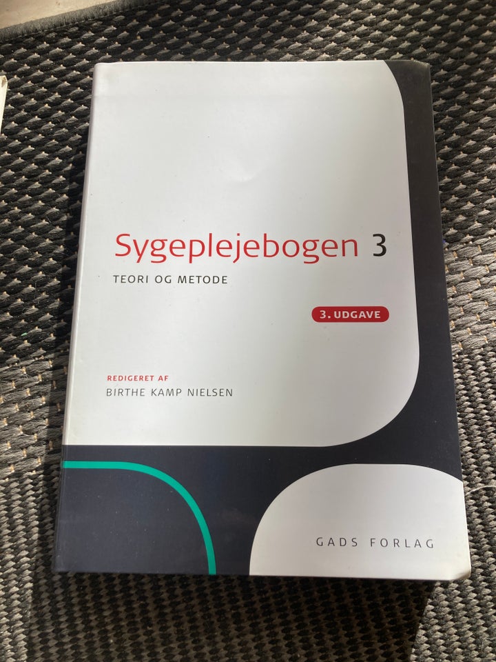 Sygeplejebogen 3 , Gads, år 2011