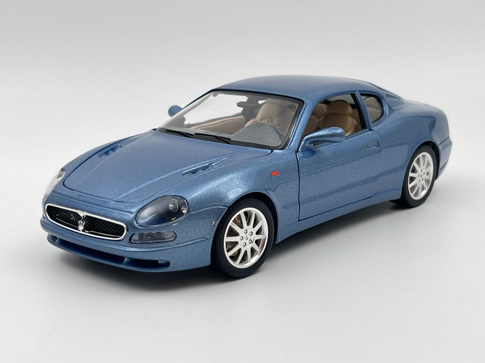 Modelbil, 1998 Maserati 3200 GT,