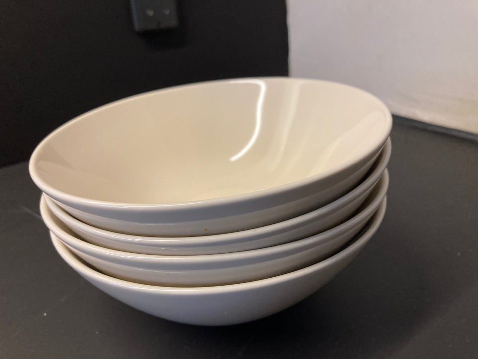 Porcelæn Dyb tallerken Ikea