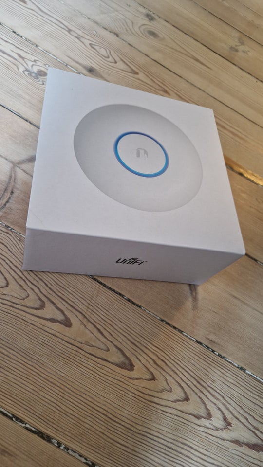 Access point, wireless, Ubiquiti