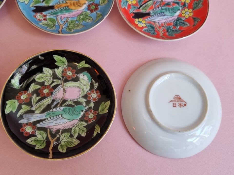 Porcelæn, Små asiatiske skåle,