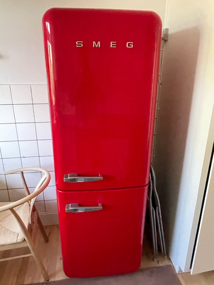 Køle/fryseskab Smeg Stor model