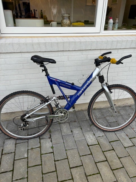 Unik Cannondale Super 900