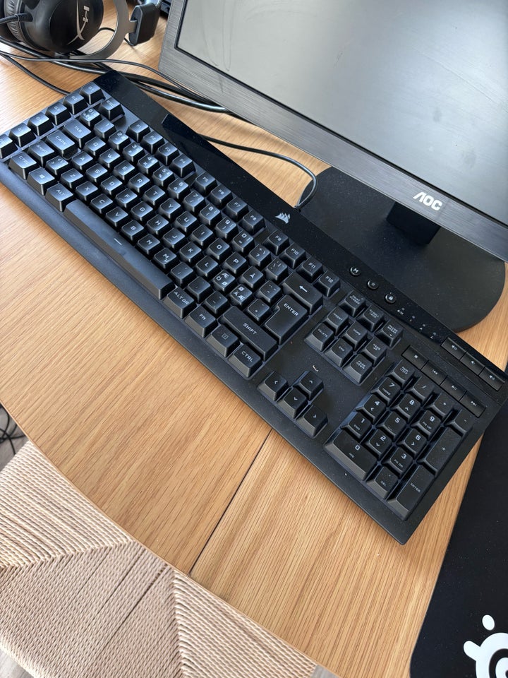 Tastatur Corsair K55 Pro RGB XT