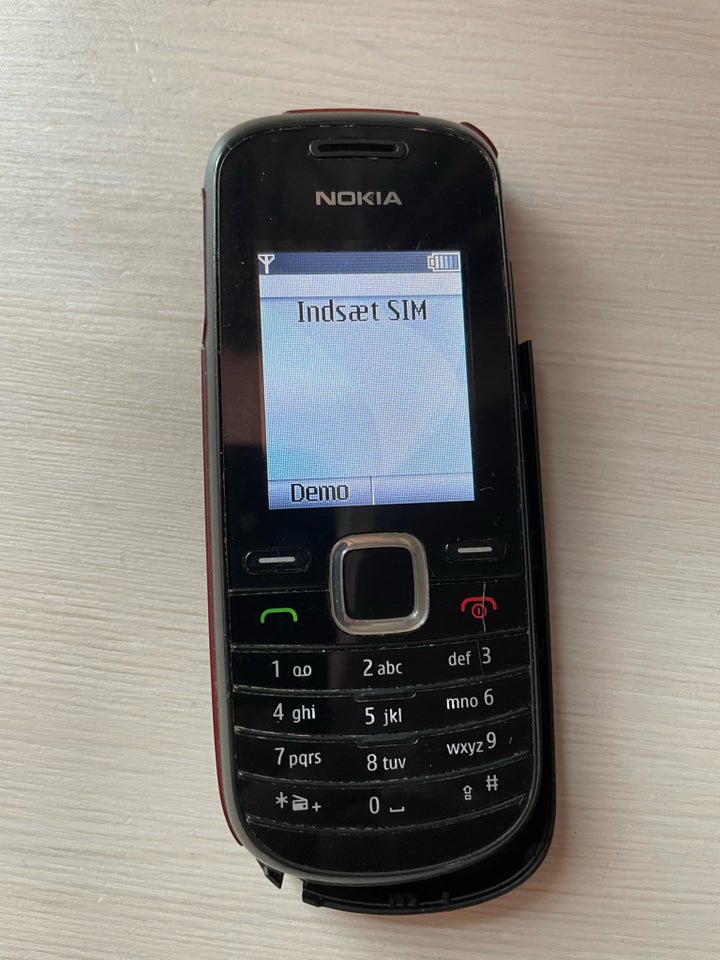 Nokia 1661, God