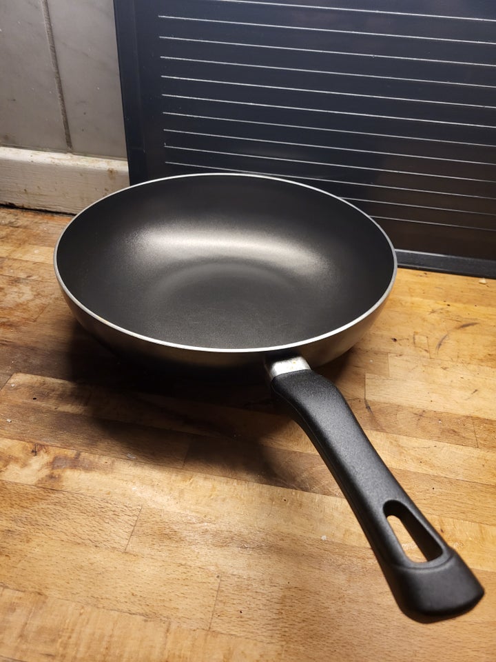 Wokpande 28 cm