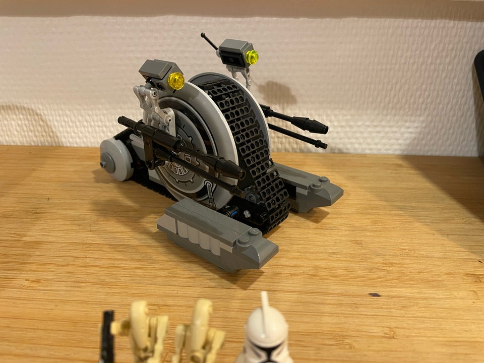 Lego Star Wars 7748