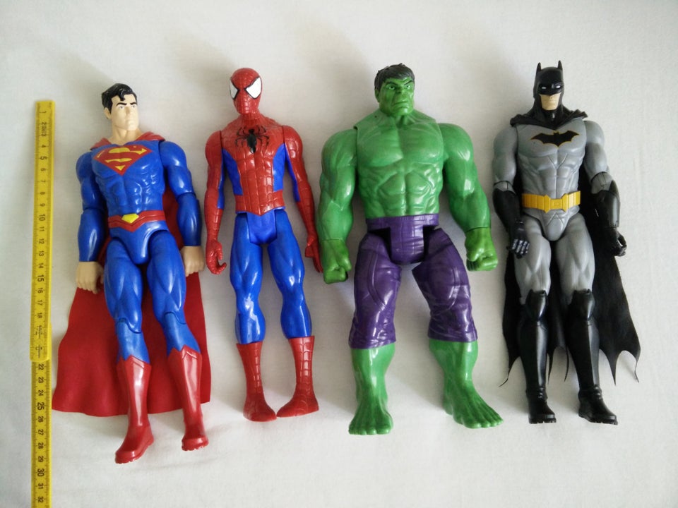 Action figurer