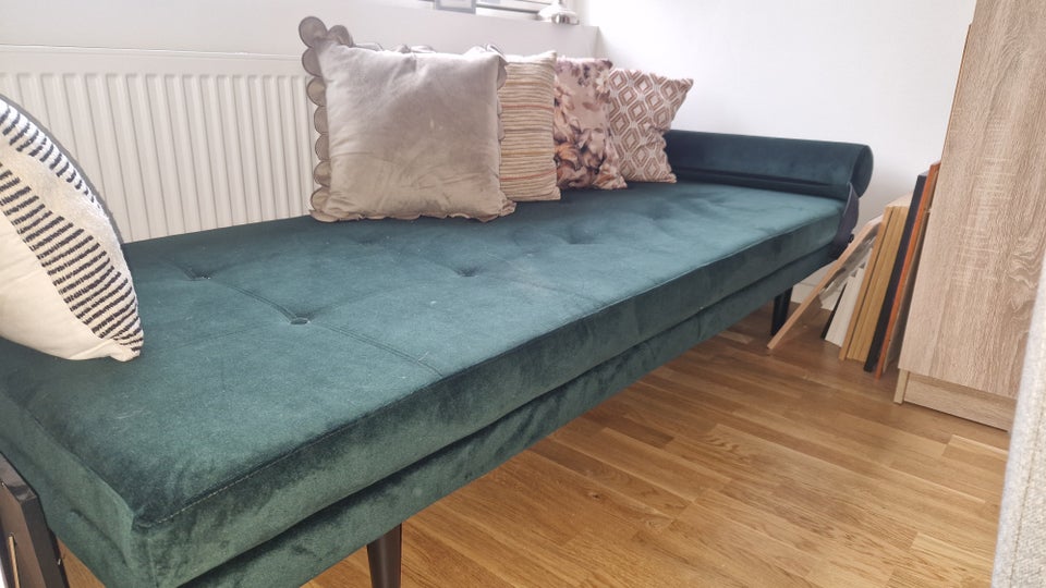 Daybed, velour, 3 pers.