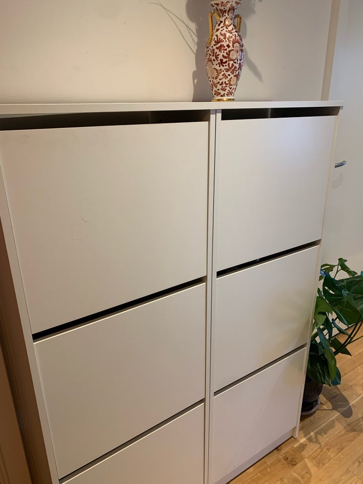 Skoskab, BISSA IKEA