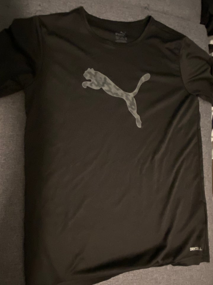 T-shirt Tshirt  Puma