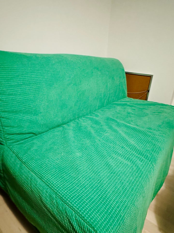 Sovesofa IKEA  b: 142 l: 100 h: 87