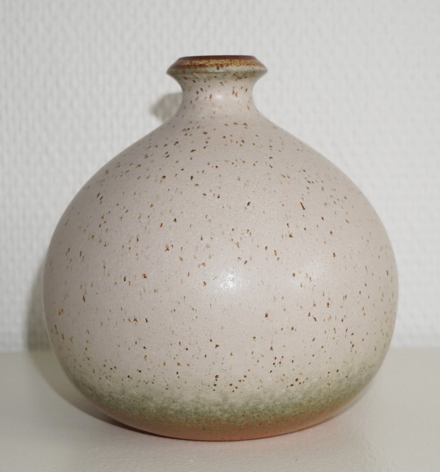 Stentøjs kuglevase / vase