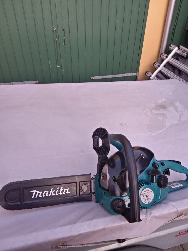 Motorsav, Makita DCS 4610