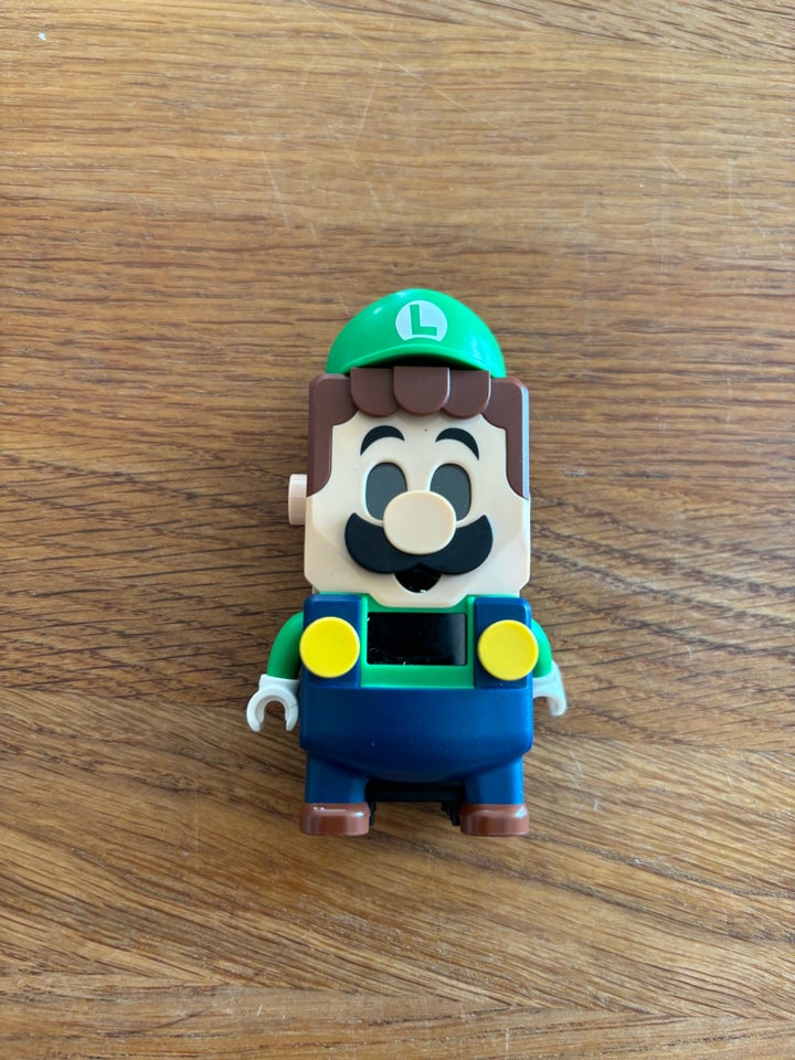 Lego Super Mario