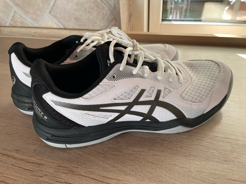 Sportssko, Asics, str. 44