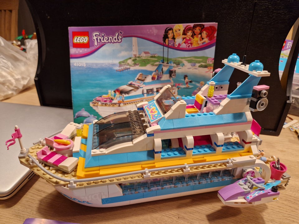 Lego Friends, Cruise