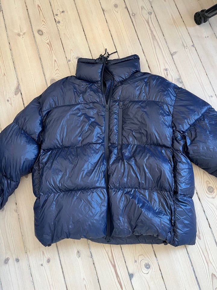 Andet, Oversized puffer med ægte