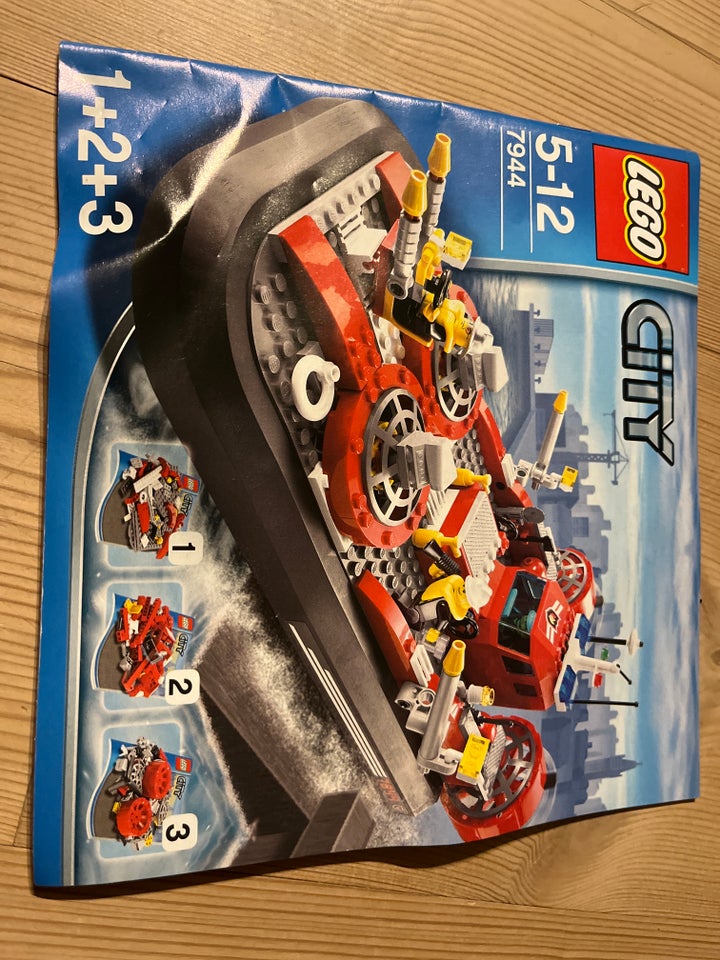 Lego City 7944