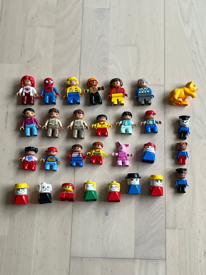 Lego Duplo, 26 LEGO DUPLO FIGURER + 3